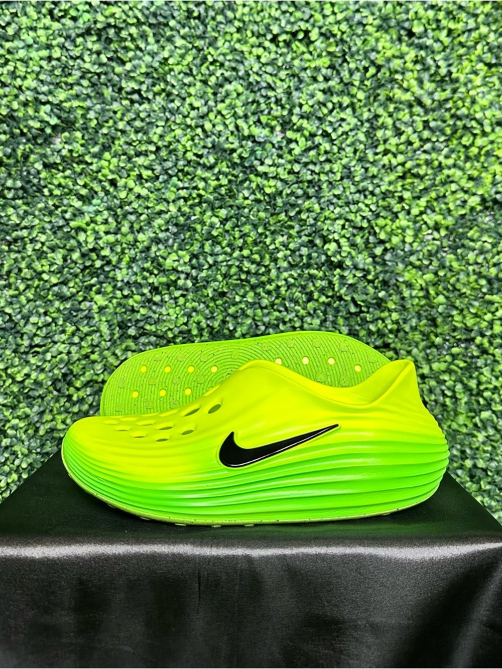 Mens Nike React Rejuven8 ‘Green Strike/Volt Black’